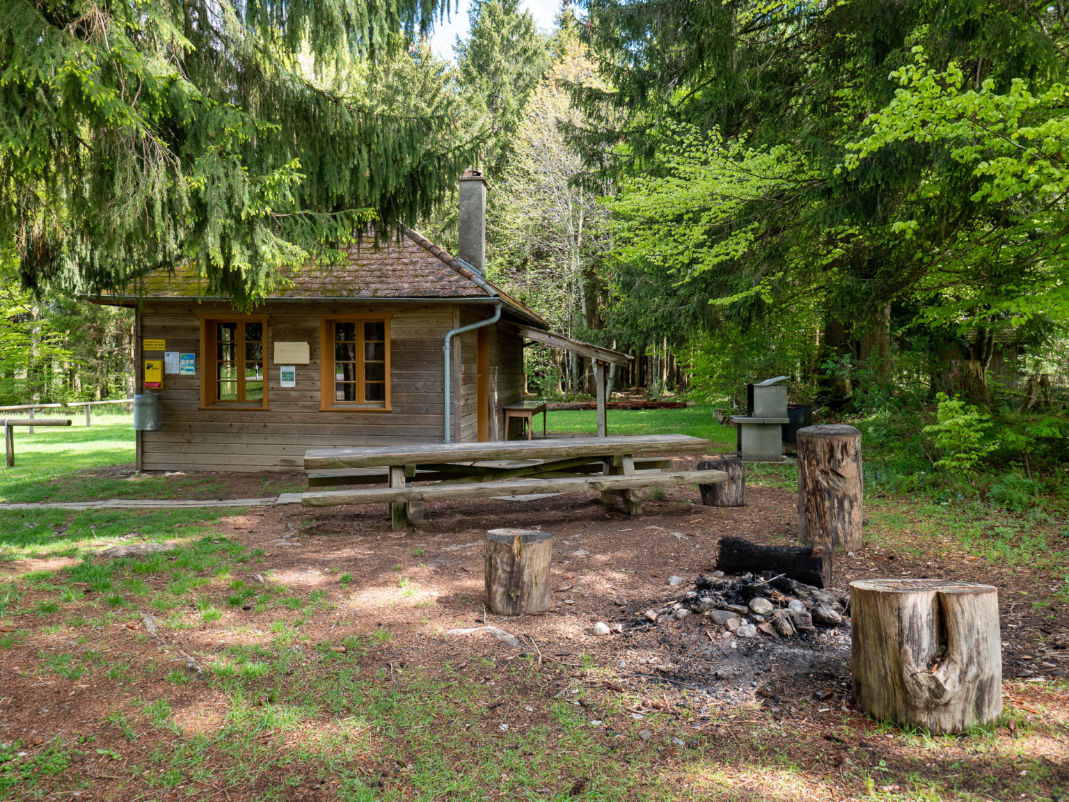 Refuges-salles-Montanaire©V-Dubach-52603