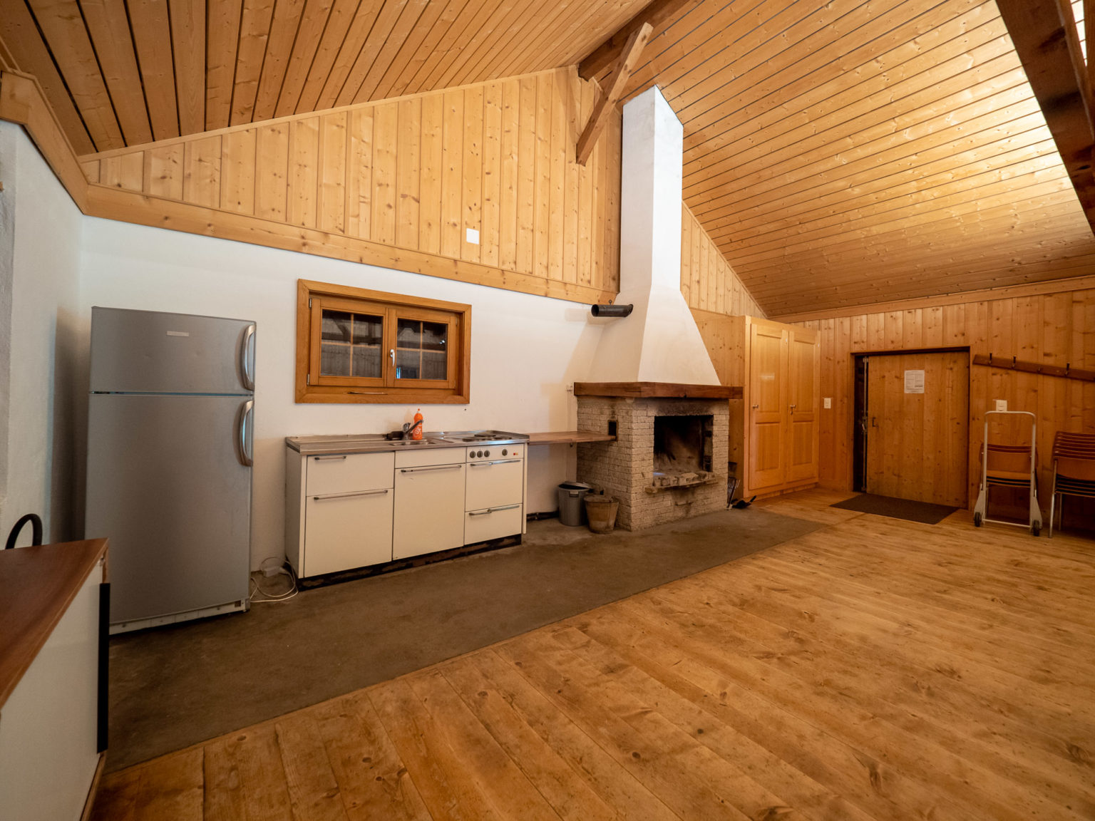 Refuges-salles-Montanaire©V-Dubach-52660