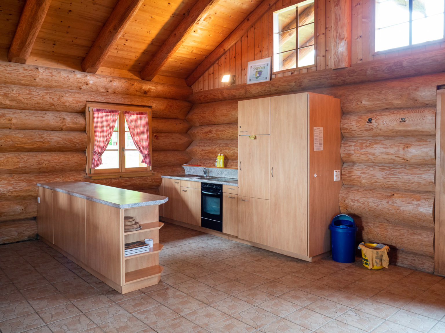 Refuges-salles-Montanaire©V-Dubach-52684