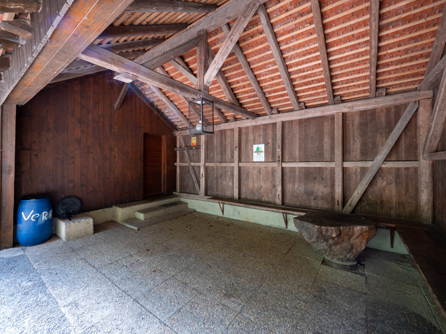 Refuges-salles-Montanaire©V-Dubach-52700