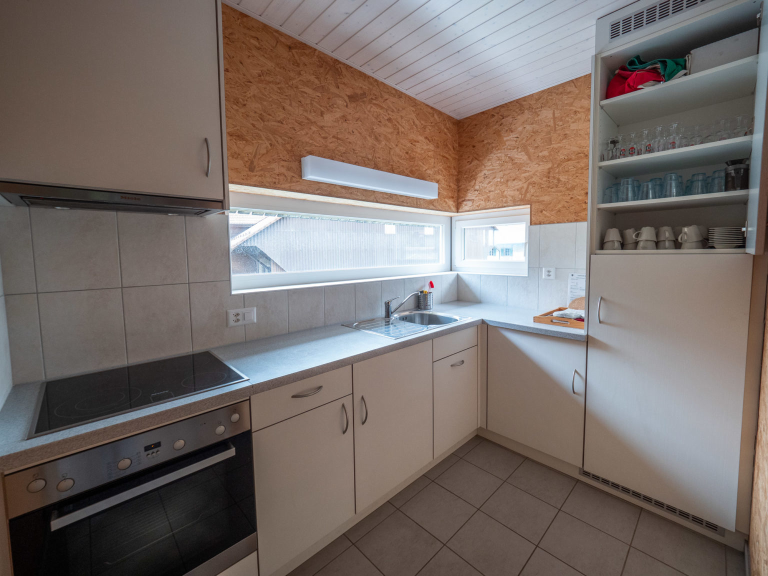 Refuges-salles-Montanaire©V-Dubach-52720